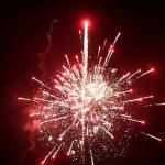 Chinese 138 Shots Colorful Sky Consumer Cake Fireworks Pyrotechnics For Outdoor Celebration for sale