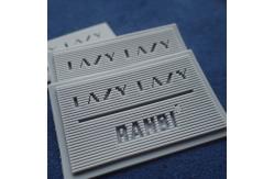 China Heat Transfer Embossed OEKO Custom Rubber Labels supplier