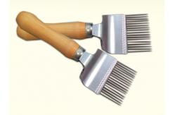 China European style uncapping fork Wooden Handle Honey Uncapping Tools supplier
