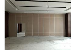 China Laminate Operable Foldable Sliding Sound Proof Partitions For Restaurant supplier