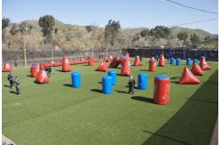 China Custom High - Strength PVC Tarpaulin Weave String Structure Inflatable Paint Bunker supplier