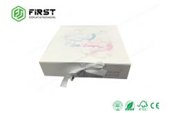 China Cardboard Gift Box Customized Luxury Rigid Paperboard Gift Packaging Box With Magnetic Lid supplier