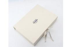 China CMYK Printing Shoe Cardboard Boxes With OEM And ODM Service supplier