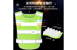 China Customized Logo Accepted High Visibility 100% Polyester Dark Green Reflective Vest supplier