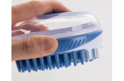 China 11*7.5*6CM Pet Wash Brush Plastic Dog Washing Brush Tool supplier
