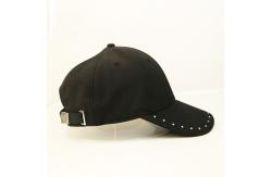China Bsci Curved Brim Polyester 5 Panel Baseball Cap Adjustable With Metal Buckle supplier