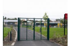 China 1.8x1m Double Fence Gate Pre Galvanized Pvc Coated Welded Wire Mesh supplier