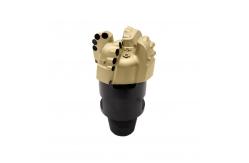 China Matrix Body PDC Bits 4 Wings Diamond Drill Bit Oil And Gas supplier