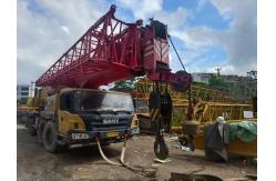 China STC800 80 Ton Truck Crane Powered by Weichai Engine and 5 Crane Jib supplier