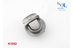 China Metal ZInc Alloy Puch Bag Twist Lock 19mm Custom Pattern Design Fashion Style supplier