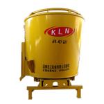 Full Automatic 4-8 M3 Vertical Cow Feed TMR Mixer Machine For Pasture for sale