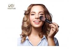 China Fiber Imitation wooden handle ODM Face Brush Set supplier