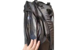 China Compact and Lightweight Padel Racket Bag Ventilation 1.2kg Black supplier