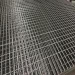 Q235 / S235jr Heavy Duty Welded Galvanized Steel Grating for sale