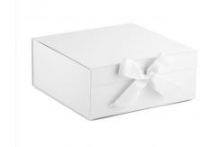 China Paperboard PMS Cardboard Garment Boxes , ISO 14001 Custom Luxury Apparel Boxes supplier