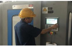 China HDPE Blow Molding Machine(5L-8L) manufacturer