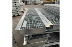 China Machine Pressure Welded Bright Surface Industrial Steel Floor Decking supplier