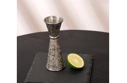 China Food Grade 18/8 Stainless Steel Japanese Jigger 2oz 1oz with Measurements Inside supplier