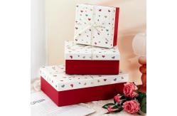 China Matte Lamination Heart Patterned Gift Boxes And Bags Set  For Romantic Occasions supplier
