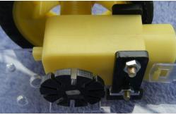 China L293D 4wd Drive Robot Smart Car Chassis , Remote Control Car Parts supplier