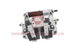 China Rogressive Elevator Lift Safety Gear Devices With 10 / 16mm Guide Rails supplier