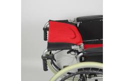 China Multifunctional Aluminum Manual Wheelchair Easily Portable Flip Up Armrest supplier