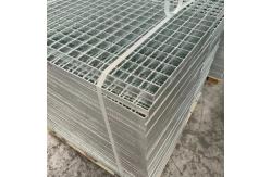 China Riveted Steel Gratings: Traditional, Reliable, and Sturdy Design supplier