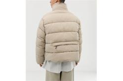 China Custom Winter Short Wind Breaker Down Puffer Jacket for Men supplier