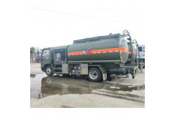 China DONGFENG Mini 5 Cbm Mobile Oil Fuel Refuel Truck With Right Hand Drive supplier