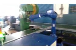 China Automatic Robot Arm Machine For Pot Pan Cookware Making supplier