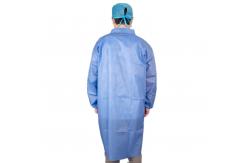 China CE Unisex Disposable Medical SMS Lab Coat With Snaps Elastic Cuff Shirt Collar supplier