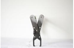 China Bee Hive Equipment Bee Frame Grip Without Handle For Beekeeping supplier