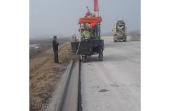 China High Precision Automatic Leveling Slip Form Machine For Accurate Paving supplier