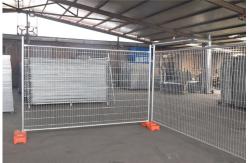 China Welded Construction Site Security Fencing Powder Coated Heras Site Fencing supplier