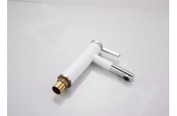 China 360 Rotating ODM Pull Out Brass Faucet supplier