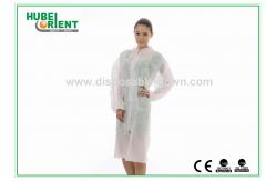 China MP SMS Tyvek Nonwoven Material Single Use Lab Coat With Zip Closure supplier