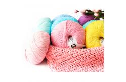 China Anti Pilling Twisted Cotton Yarn Practical Moistureproof For Baby Sweater supplier