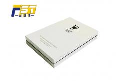 China Classical Watch Custom Packaging Boxes Gold Stamping Portable Easily Recycled supplier