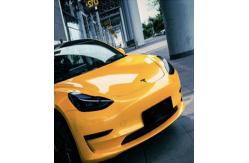China Metallic Maple Leaf Yellow Gloss Car Vinyl Wrap Keep Paint Away From Scratches supplier