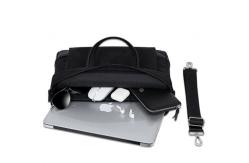 China Black Laptop Messenger Bag , Business Laptop Briefcase With Detachable Shoulder Strap supplier