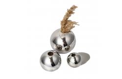 China Statement Sphere Vase in Polished Silver Finish supplier