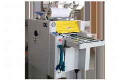 China Slitting Hydraulic Oil Heating Automatic Cut Bopp Thermal Film Laminating Machine 25m / Min supplier