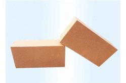China Light Weight Red Insulating Fireclay Brick / Electrolytic Cell Fire Safe Bricks supplier