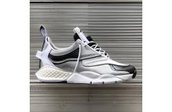 China Custom Logo Men Jogging Shoes Fly Knitting Lining Material supplier