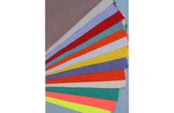 China 0.25cm Cleanroom Anti Static ESD Fabrics Clothes Grid Polyester Garment supplier