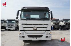 China SINOTRUK HOWO Heavy Duty Tractor Head Truck Black / Red 30Ton 420HP supplier