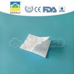 Small Size Cotton Wool Pads High Absorbency Customized Size Plain Pattern for sale