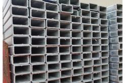 China Mild Steel Rectangular Hollow Section Q235B Square And Rectangular Steel Tube supplier