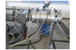 China Single Screw PP RPE PE Pipe Extruder With Omron Temperature Contrller supplier