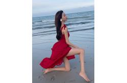 China Super Fairy Red 105cm Ladies Summer Beach Dresses supplier